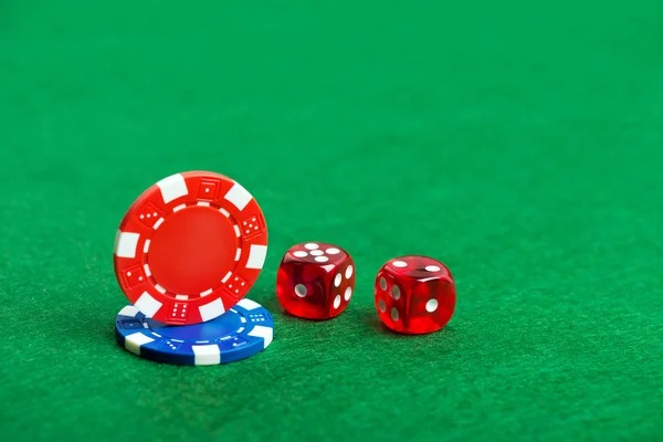 mpo2112 live casino table with dealer and players